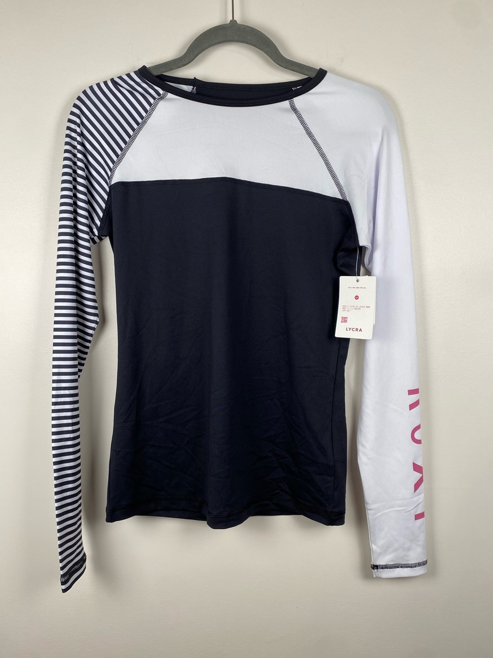 Roxy Women's Long Sleeve Stripe Rashguard L
